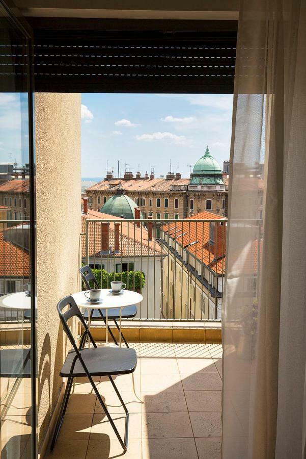 Crov Appartement Rijeka Buitenkant foto