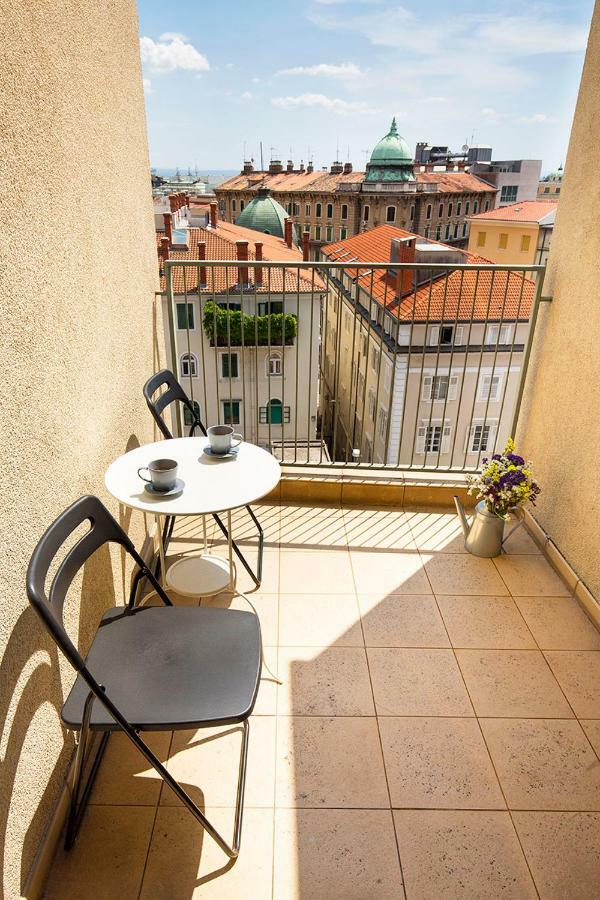 Crov Appartement Rijeka Buitenkant foto