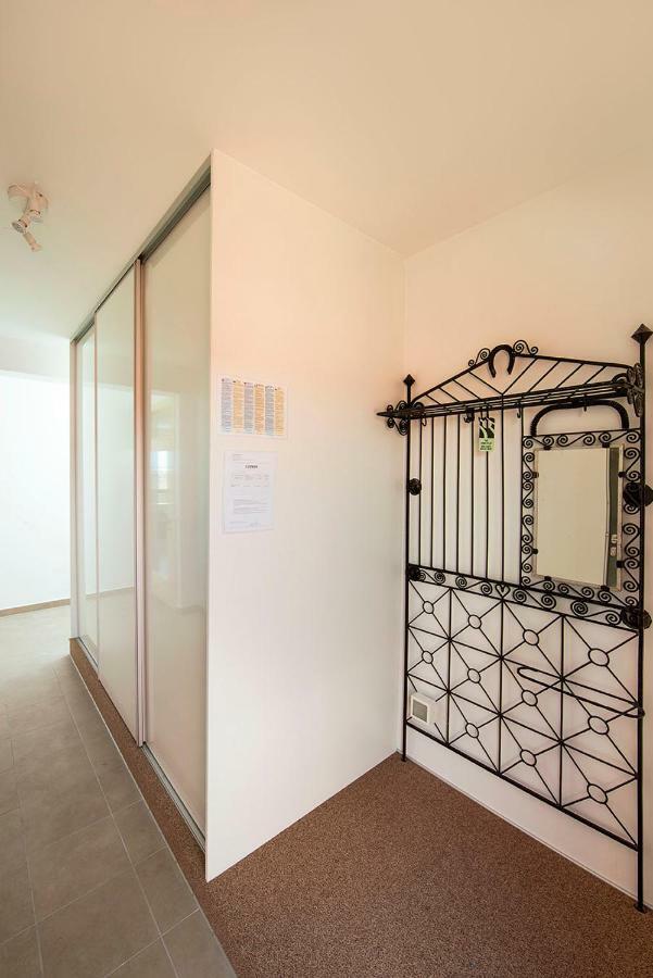Crov Appartement Rijeka Buitenkant foto